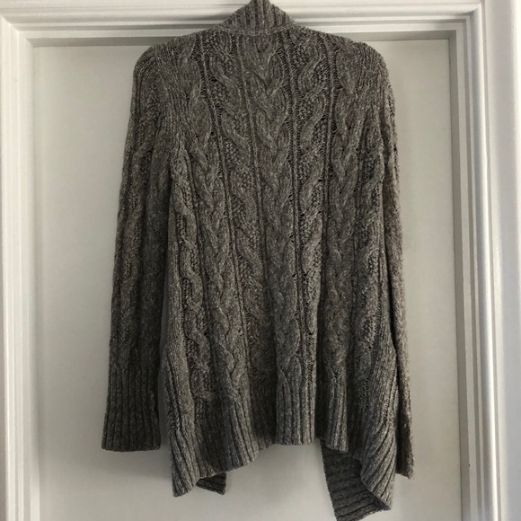 Cardigan - Picture 2 of 3